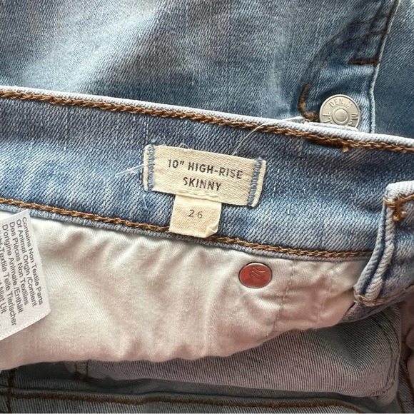 Madewell 10" High Rise Skinny Light Wash Button Fly Denim Jeans Size 26 - Picture 6 of 9
